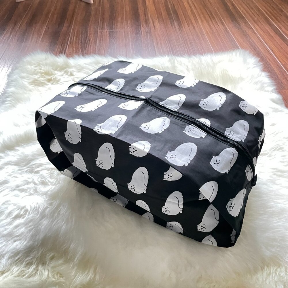 NWOT BAGGU 3D Zip Pouch Large - Fluffy Cat (Archive Pets)